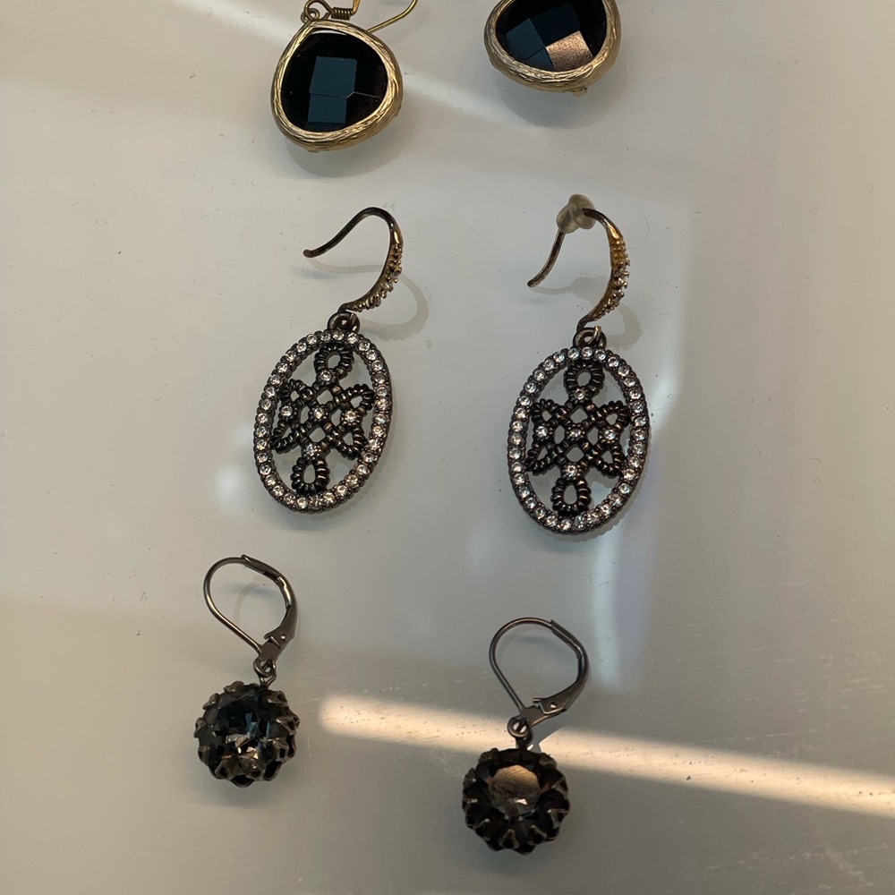 3 pairs of earrings
